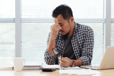 Entrepreneur inquiet annuler facture non payée